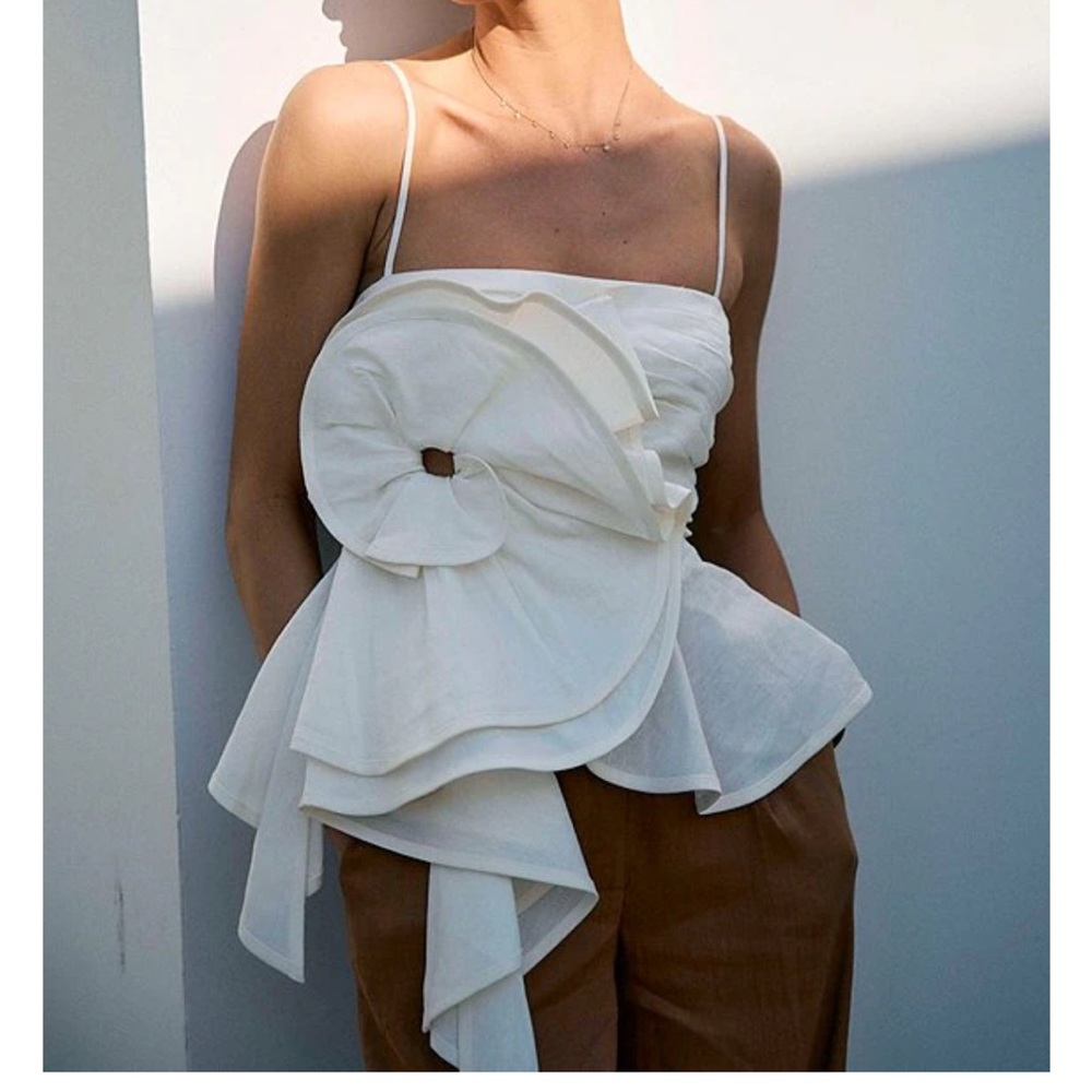 Antonio Melani x M.G. Style Alys Linen Blend Voluminous Flower Top